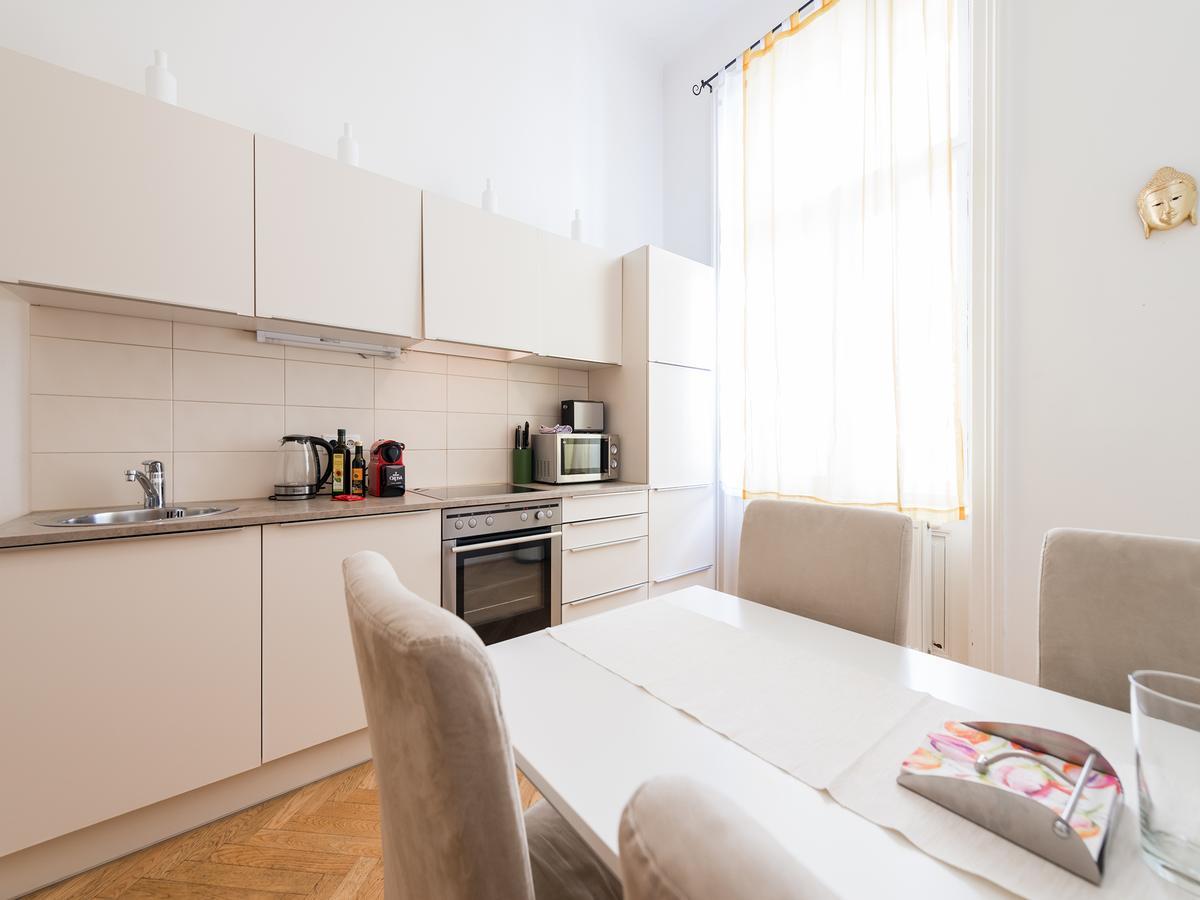 Vienna Apartment Stadtpark Buitenkant foto