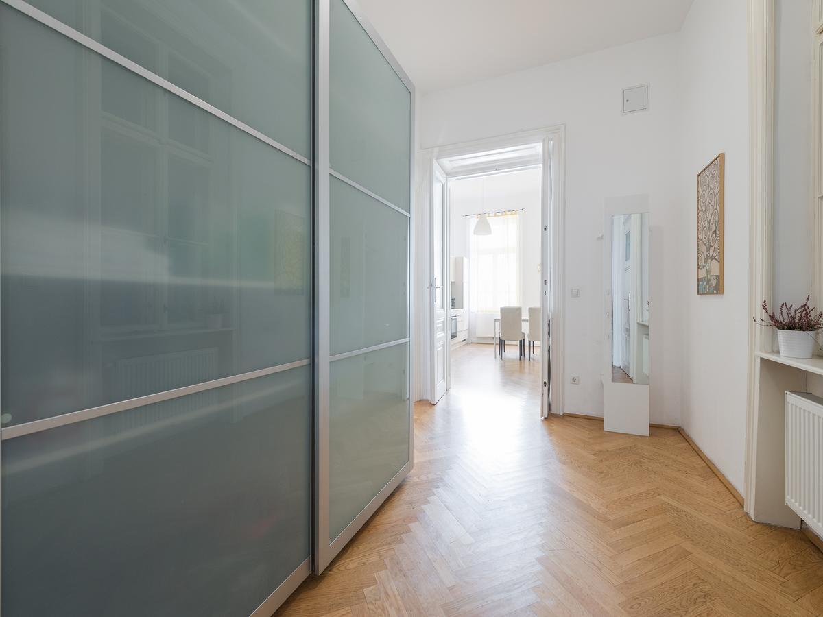Vienna Apartment Stadtpark Buitenkant foto