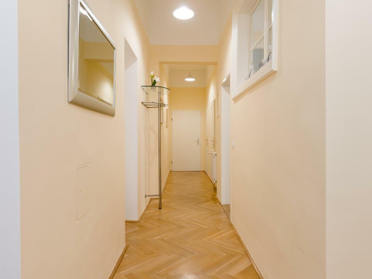 Vienna Apartment Stadtpark Buitenkant foto